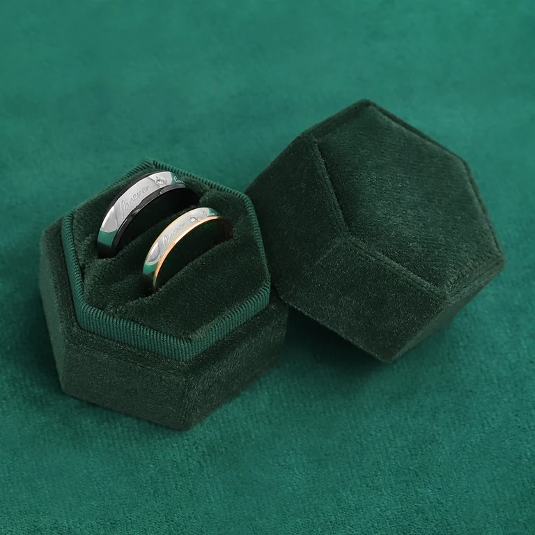 The Engraved Ring — Design study 8