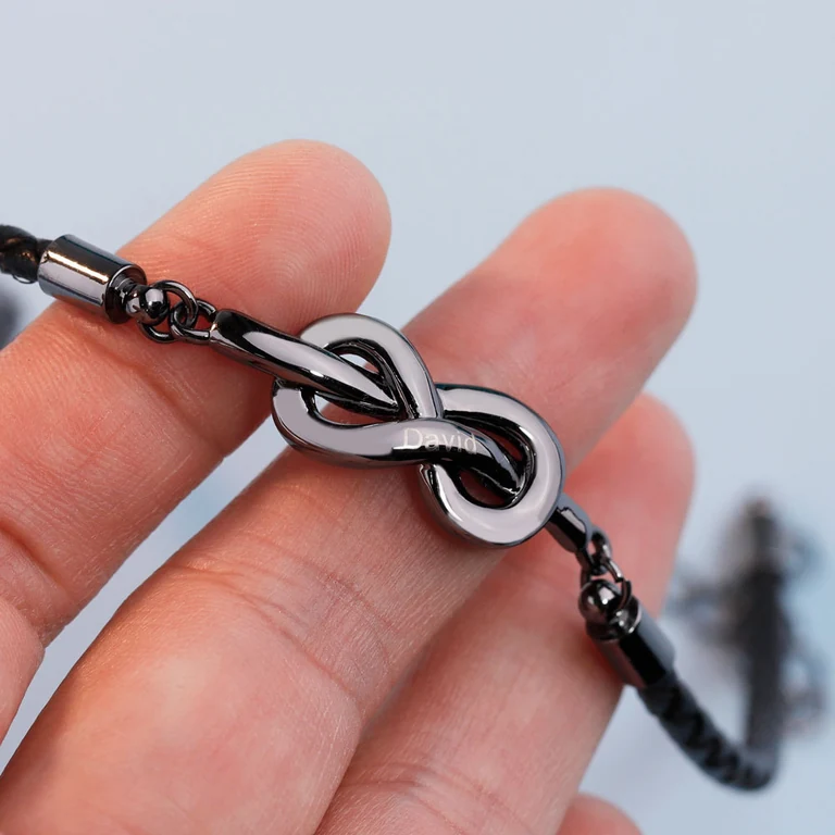 The Engraved Cord Bracelet — Design study 4