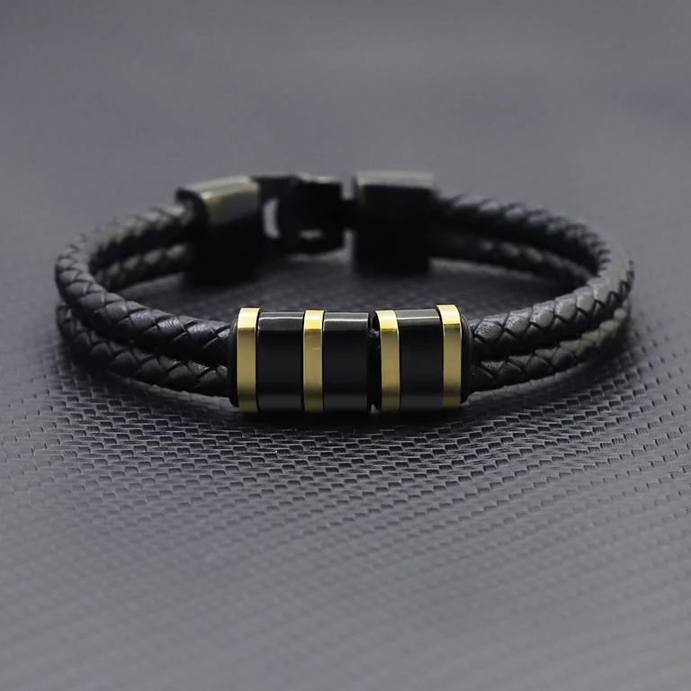 The Braided Name Bracelet — Design study 4