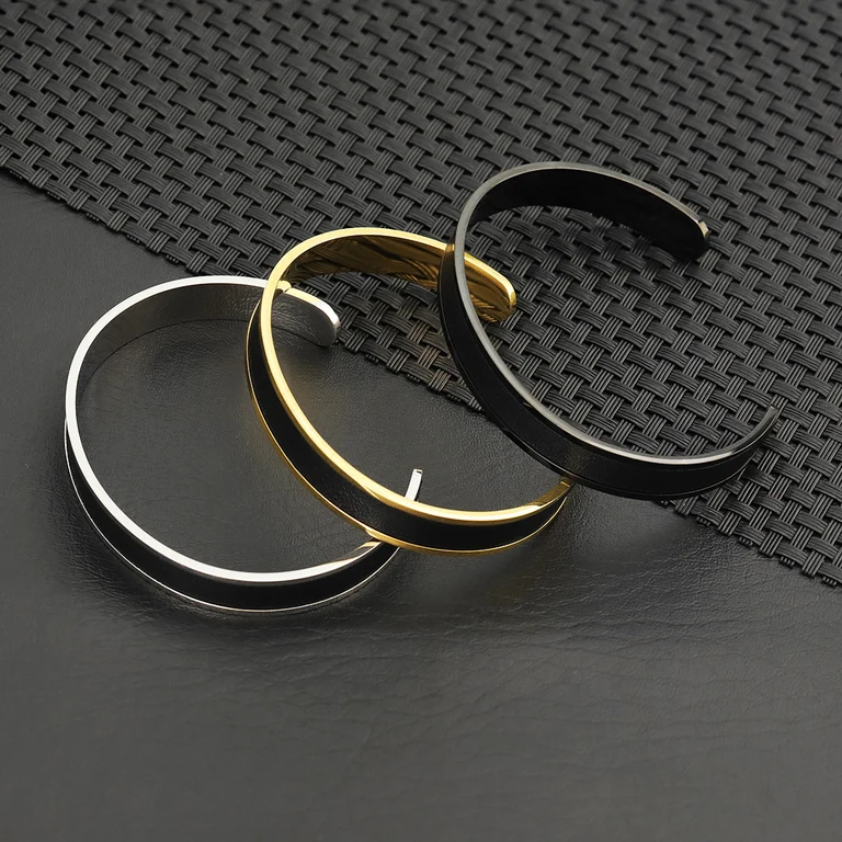The Minimal Cuff — Design study 5