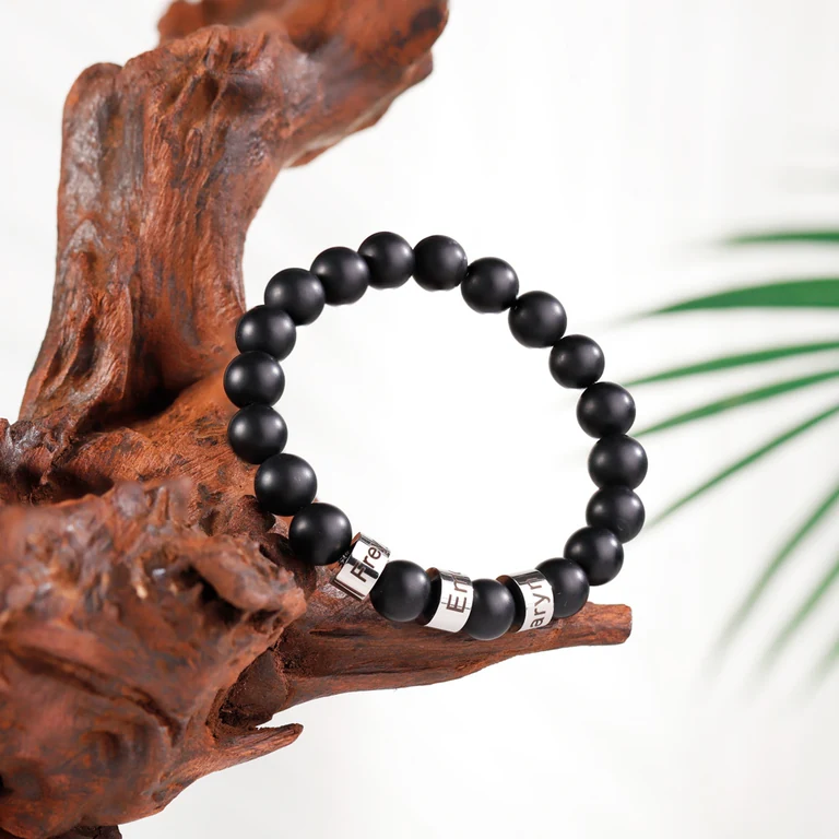 The Name Bead Bracelet — Design study 8
