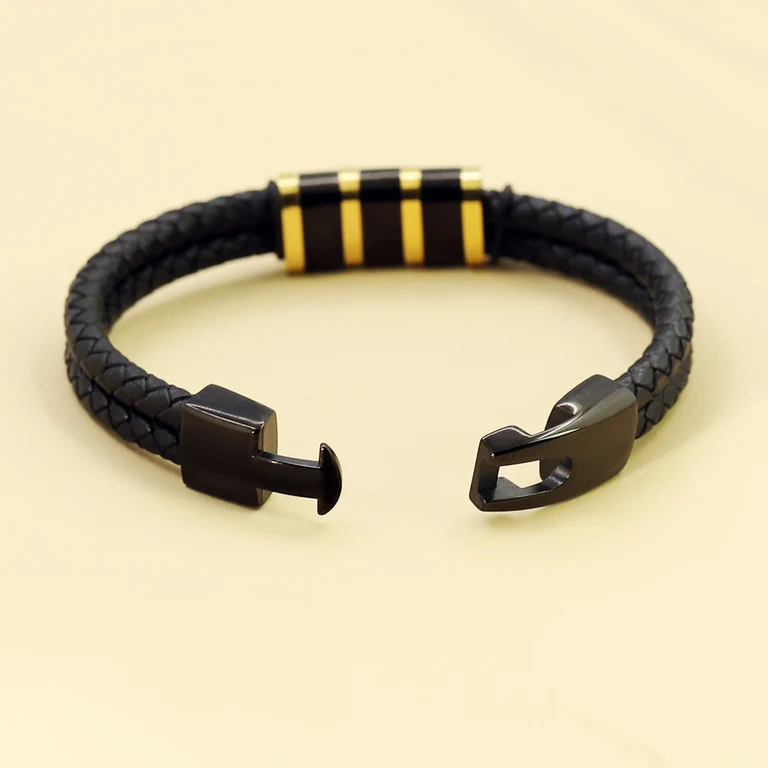 The Braided Name Bracelet — Design study 6